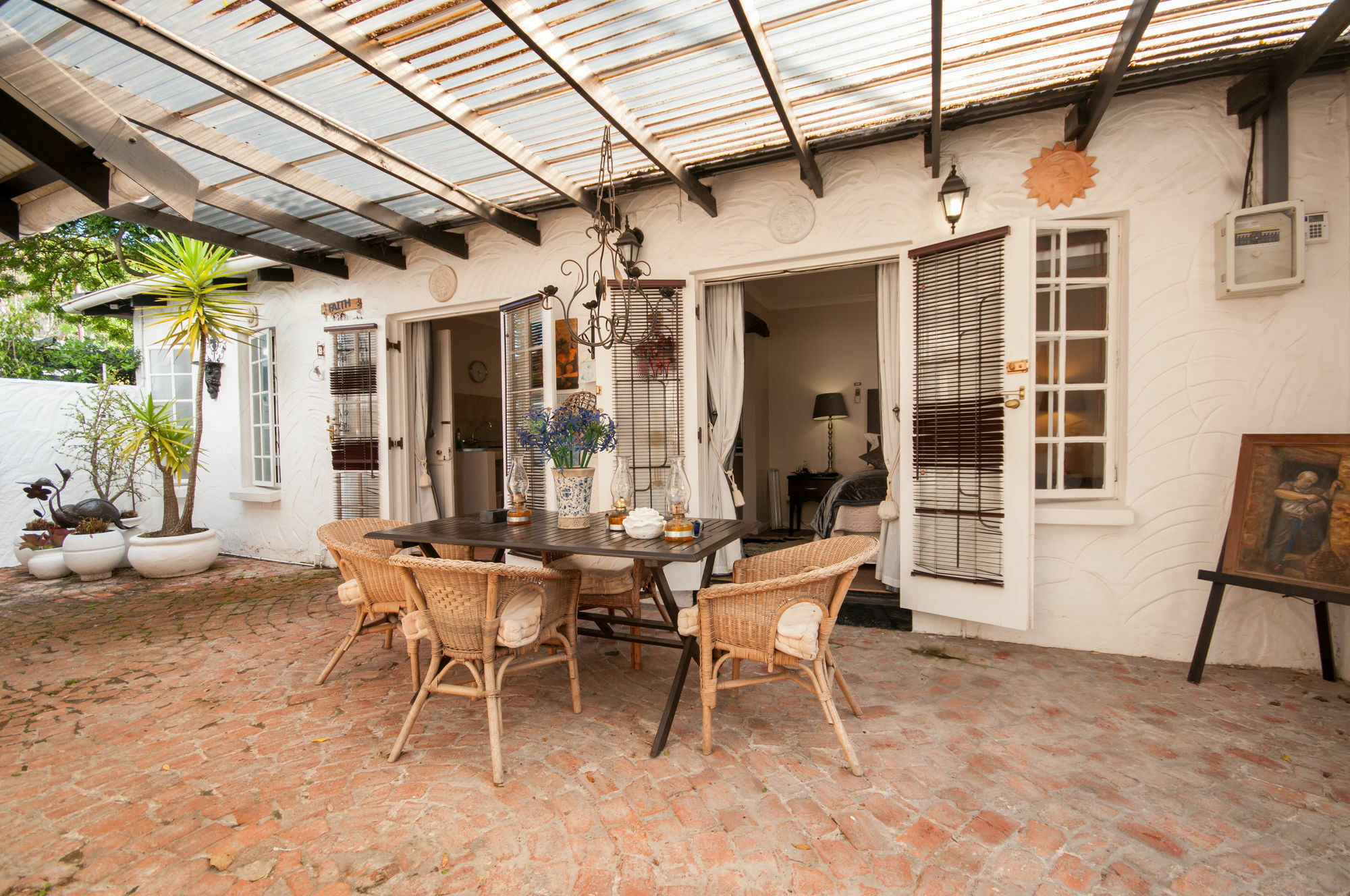 Forest Hall Guest House Порт-Элизабет Экстерьер фото